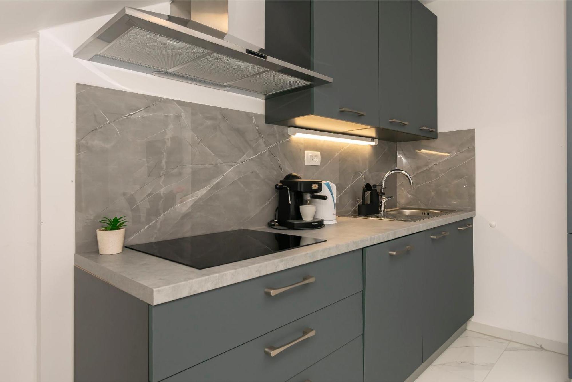 Apartment Ivano Дуги Рат Екстериор снимка