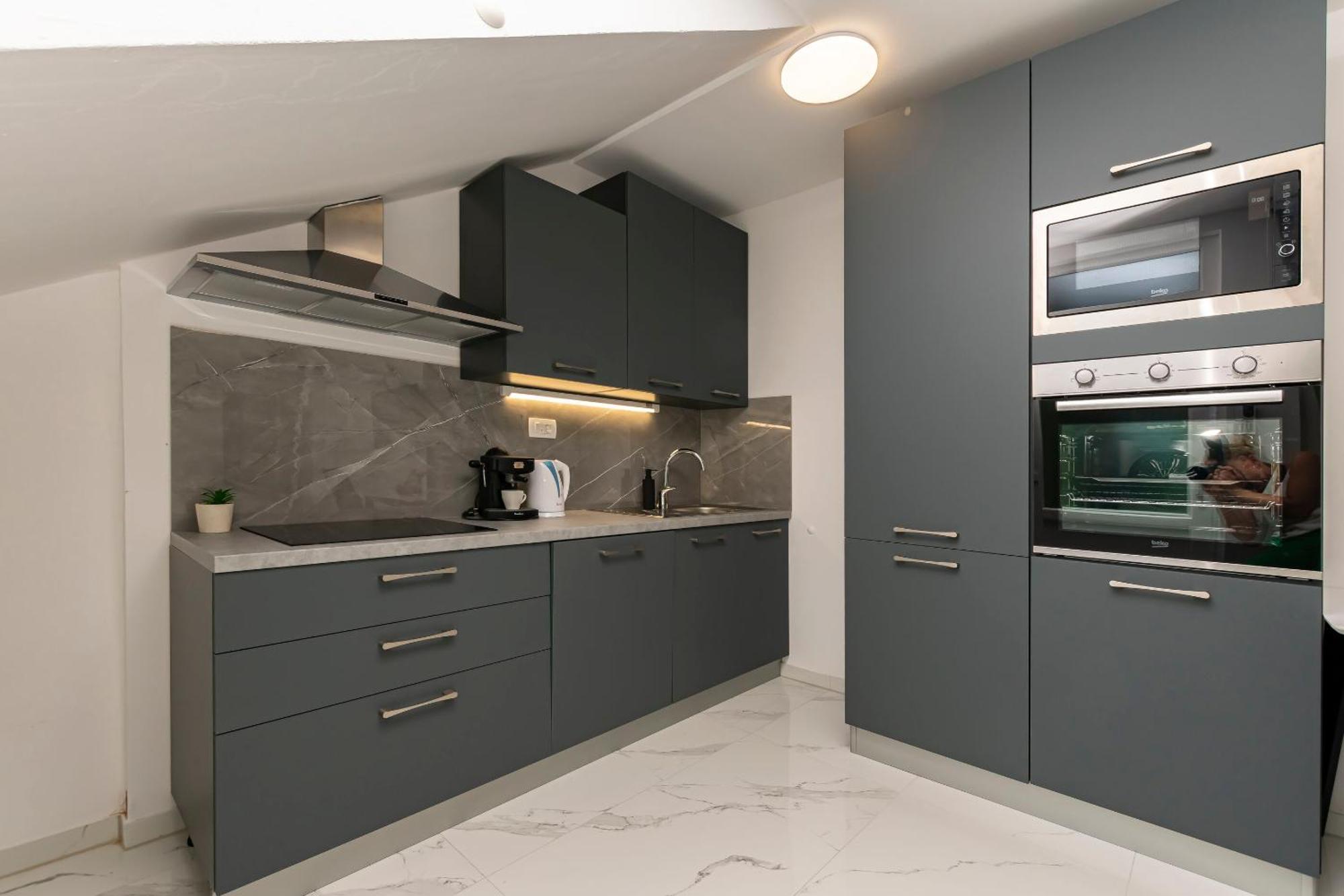 Apartment Ivano Дуги Рат Екстериор снимка
