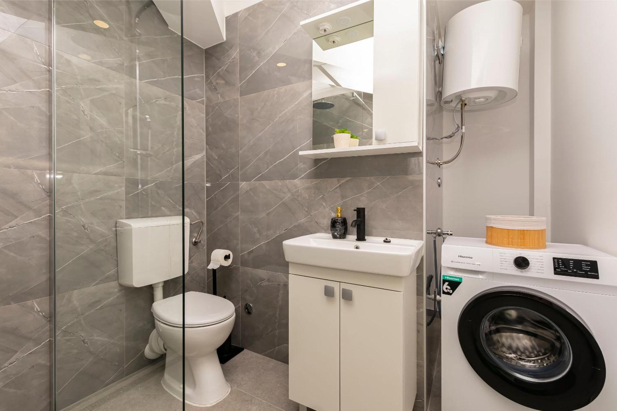 Apartment Ivano Дуги Рат Екстериор снимка