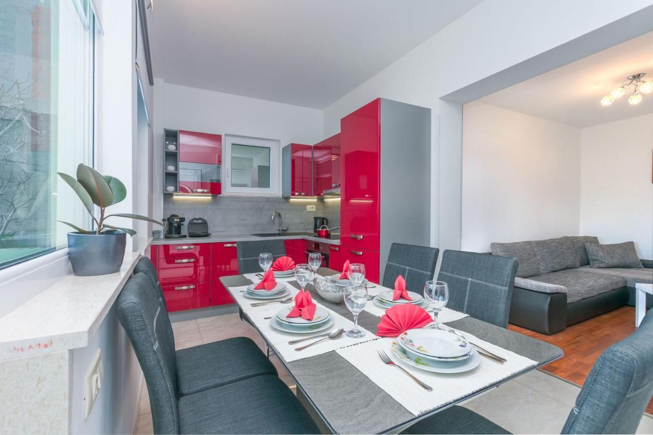 Apartment Ivano Дуги Рат Екстериор снимка